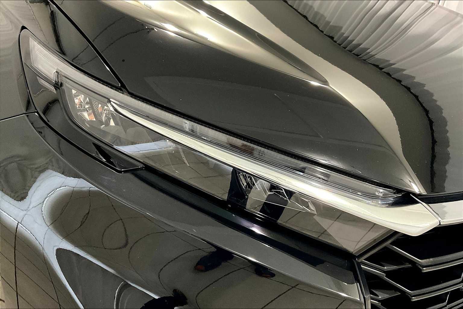 2023 Honda CR-V LX - Photo 31