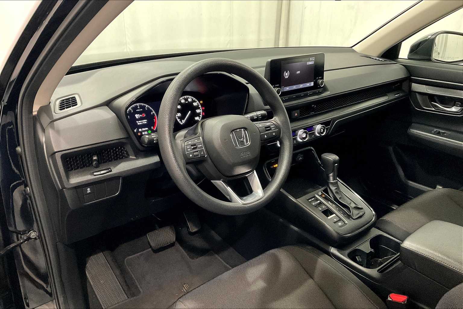 2023 Honda CR-V LX - Photo 8