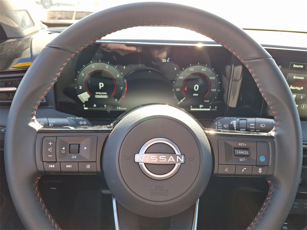 2025 Nissan Kicks SR - Photo 14