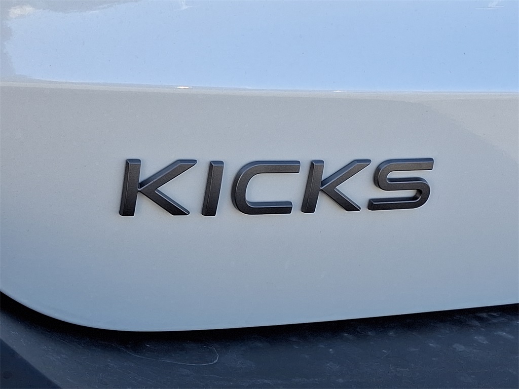2025 Nissan Kicks SR - Photo 20