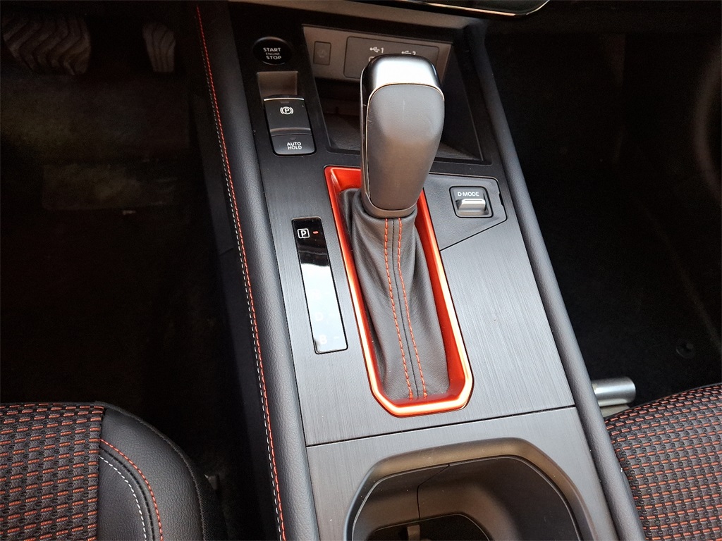2025 Nissan Kicks SR - Photo 10
