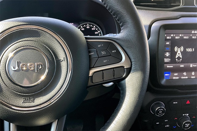 2022 Jeep Renegade Limited - Photo 24