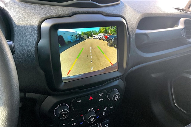 2022 Jeep Renegade Limited - Photo 26