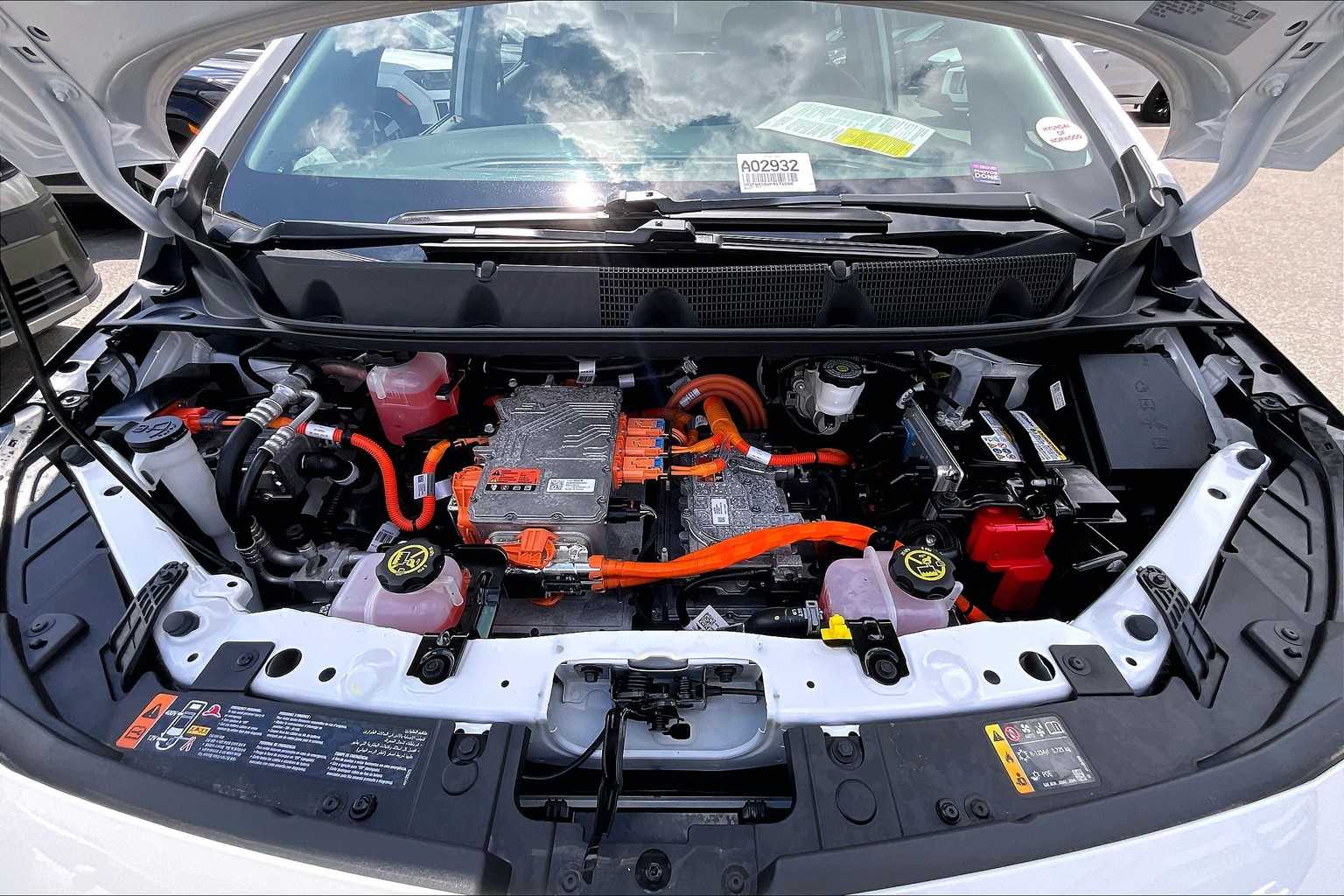 2023 Chevrolet Bolt EV 1LT - Photo 28
