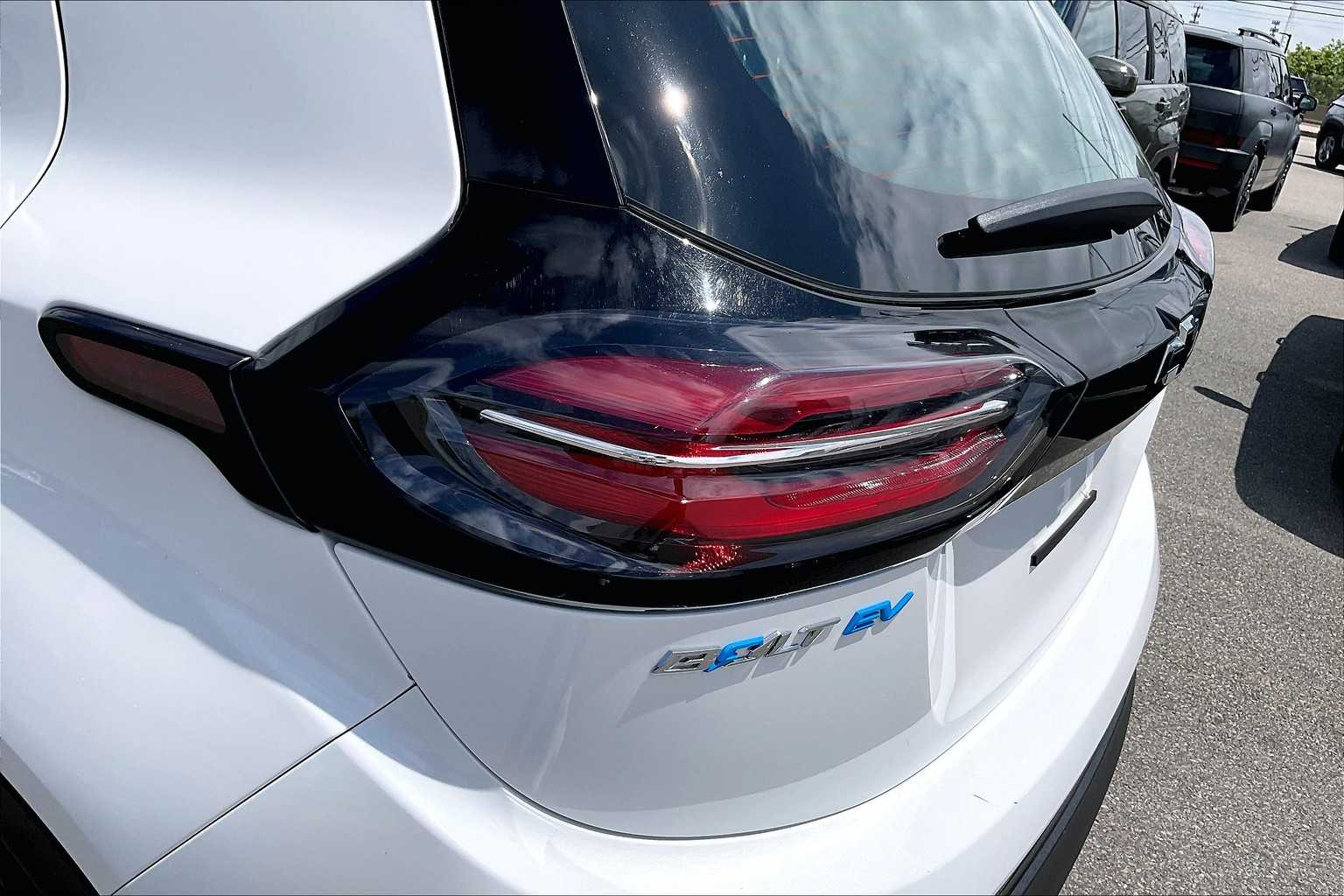 2023 Chevrolet Bolt EV 1LT - Photo 32