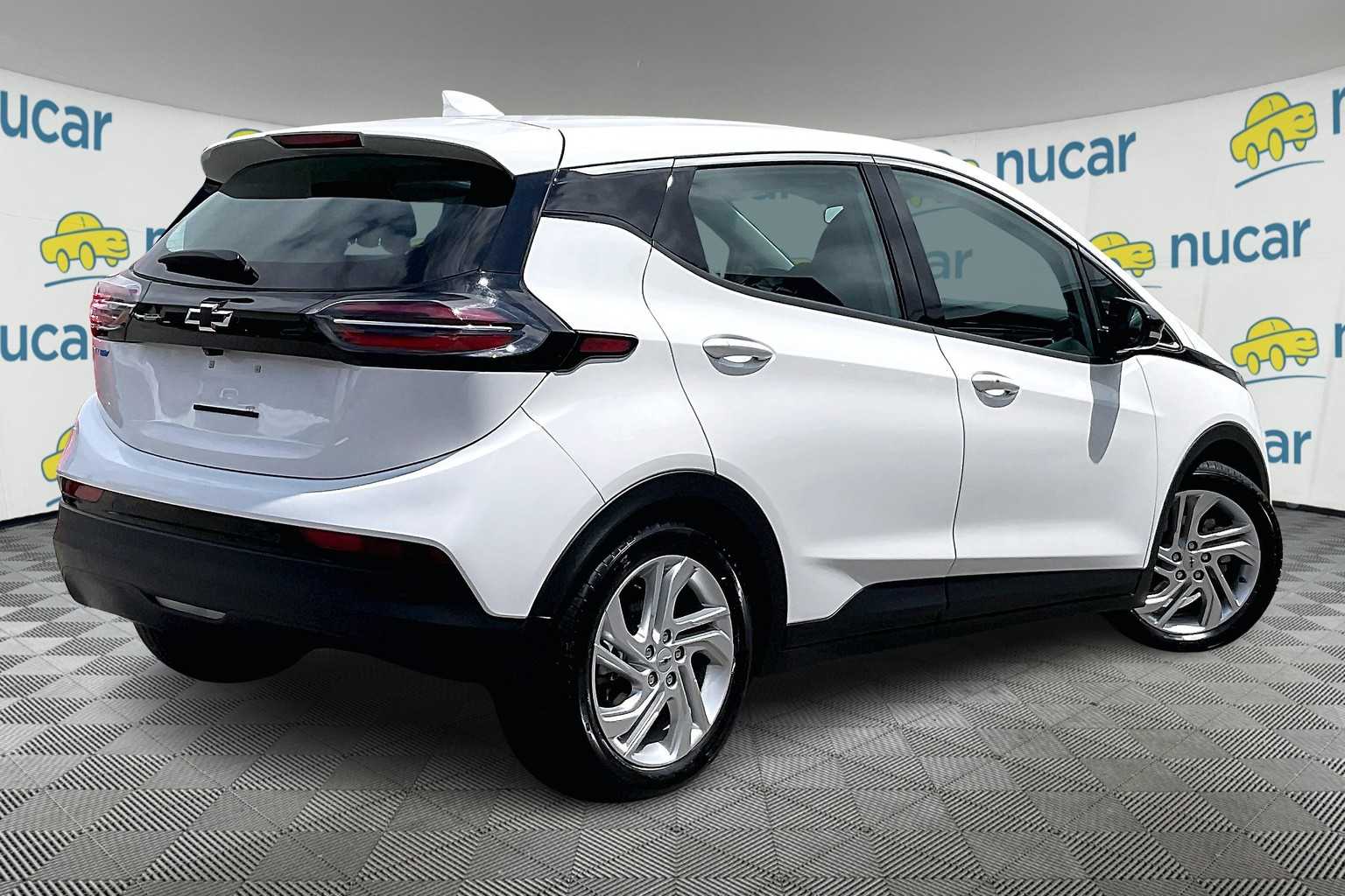2023 Chevrolet Bolt EV 1LT - Photo 6