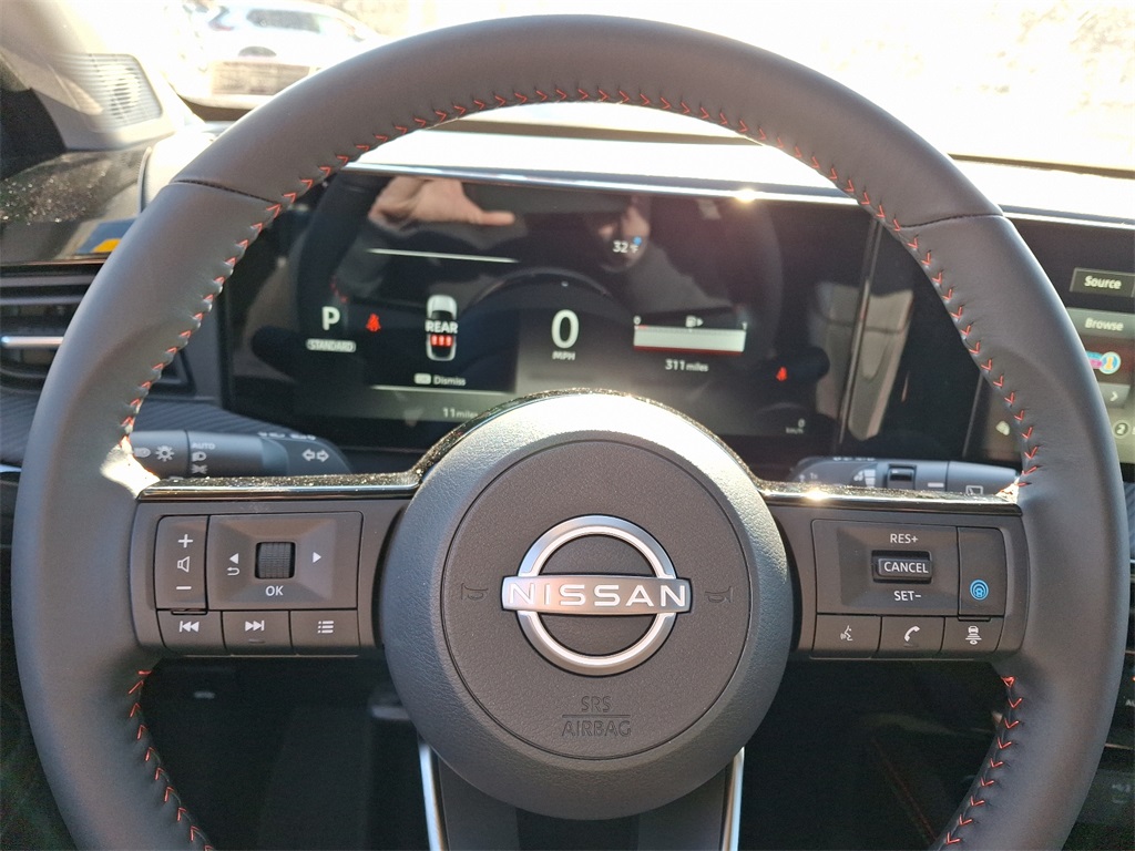 2025 Nissan Kicks SR - Photo 14