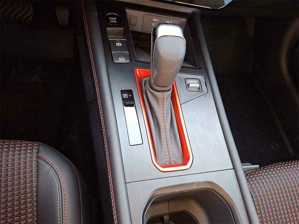 2025 Nissan Kicks SR - Photo 10