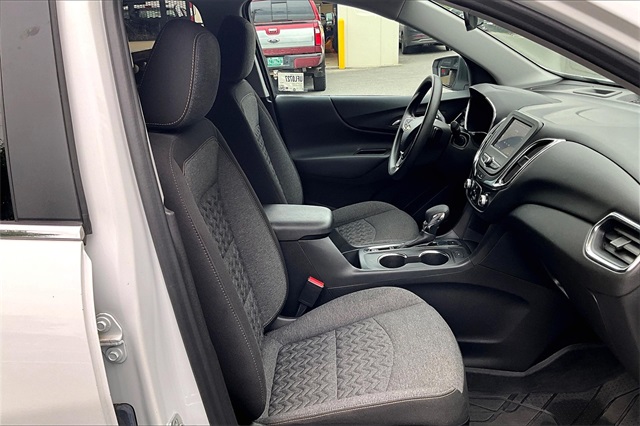2023 Chevrolet Equinox LT - Photo 13