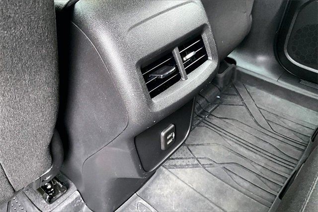 2023 Chevrolet Equinox LT - Photo 37