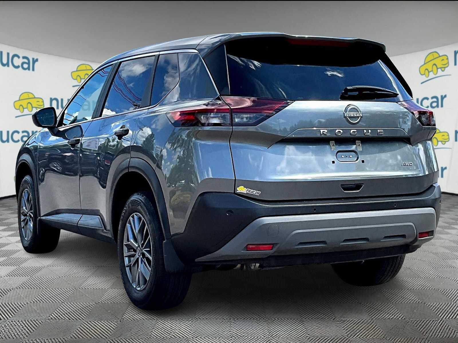 2023 Nissan Rogue S - Photo 4