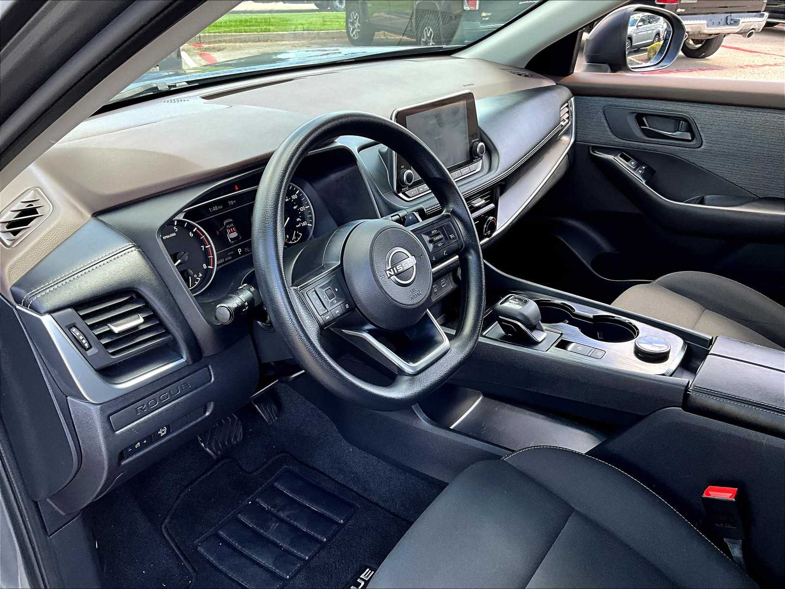 2023 Nissan Rogue S - Photo 8