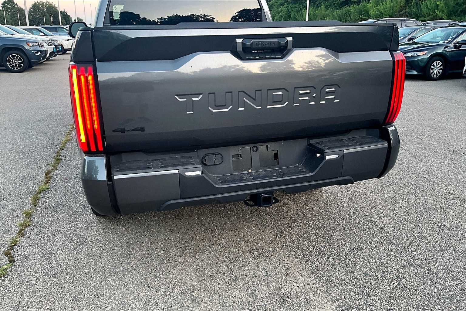 2024 Toyota Tundra SR5 - Photo 7