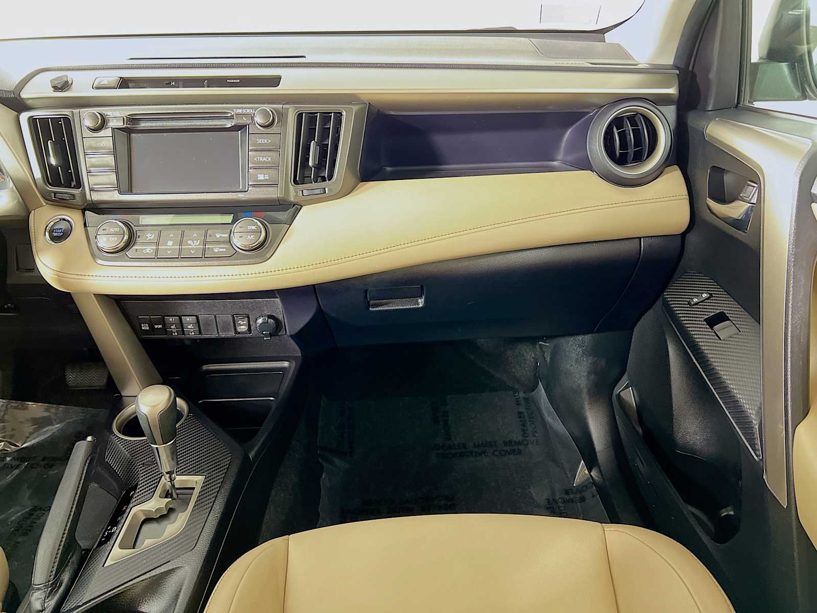 2015 Toyota RAV4 Limited - Photo 25