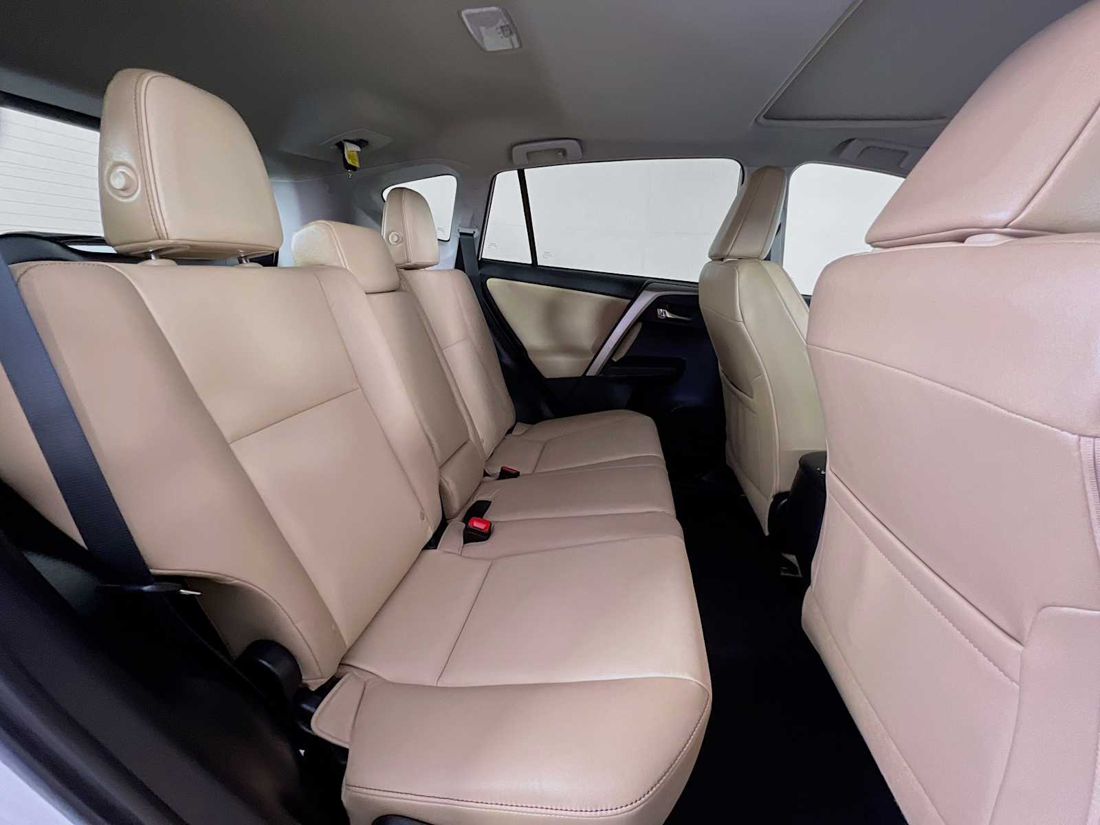 2015 Toyota RAV4 Limited - Photo 28