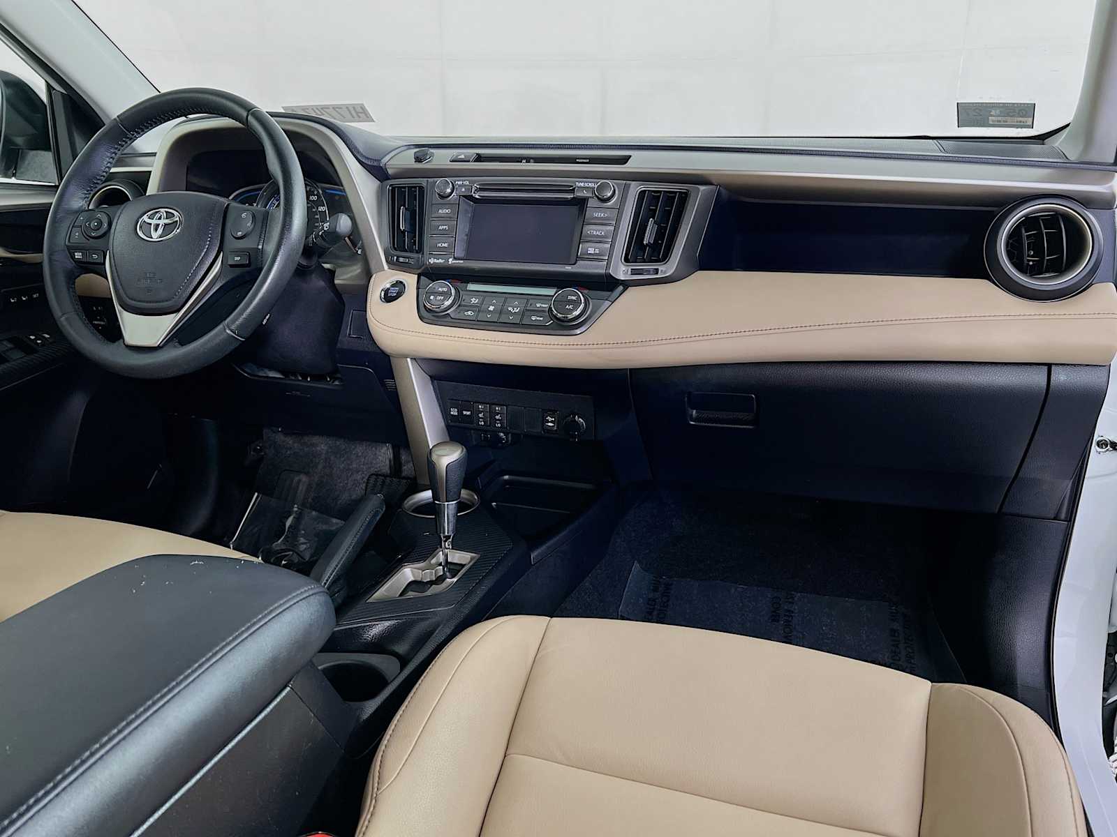 2015 Toyota RAV4 Limited - Photo 30