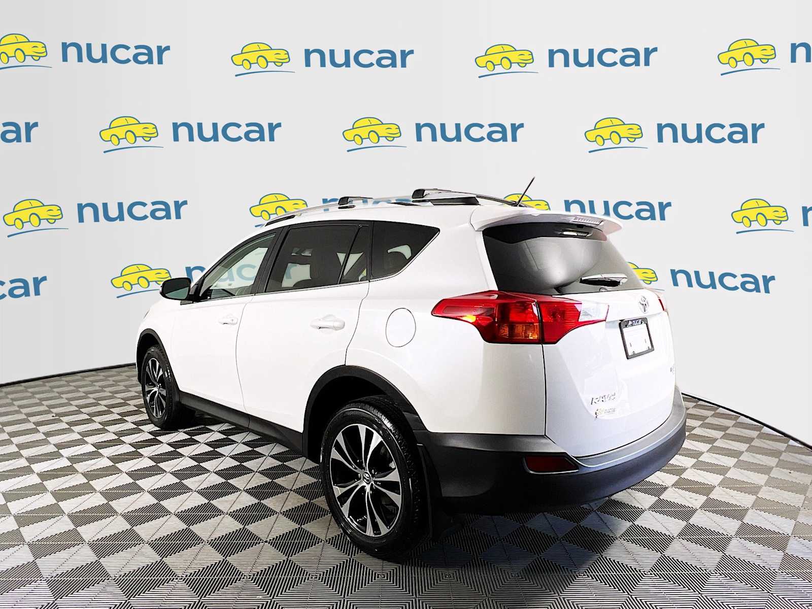 2015 Toyota RAV4 Limited - Photo 5