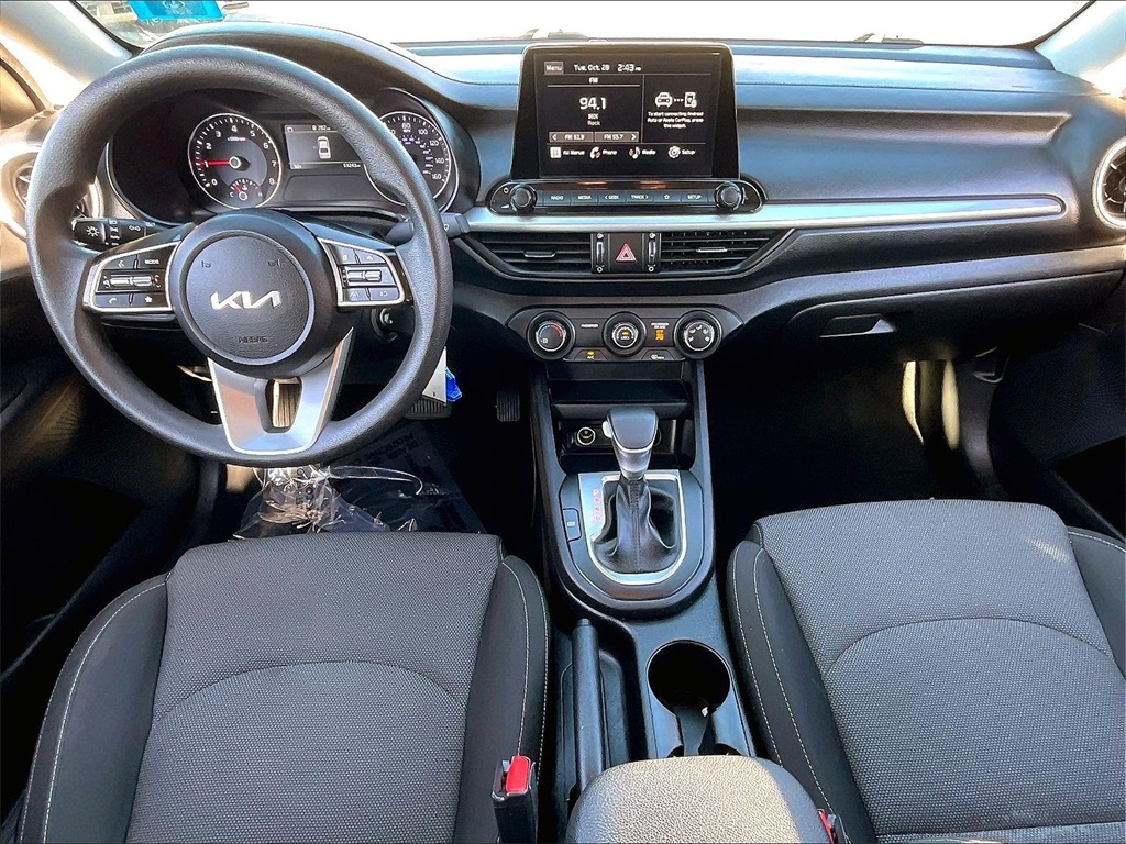 2023 Kia Forte LXS - Photo 20