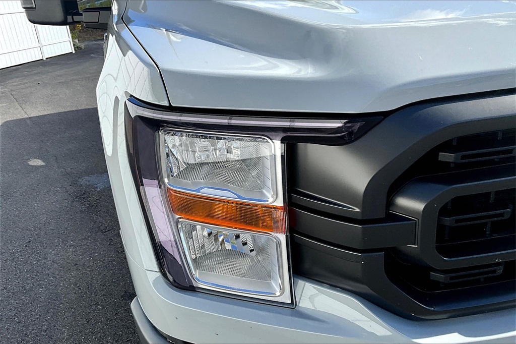 2023 Ford F-150 XL - Photo 30