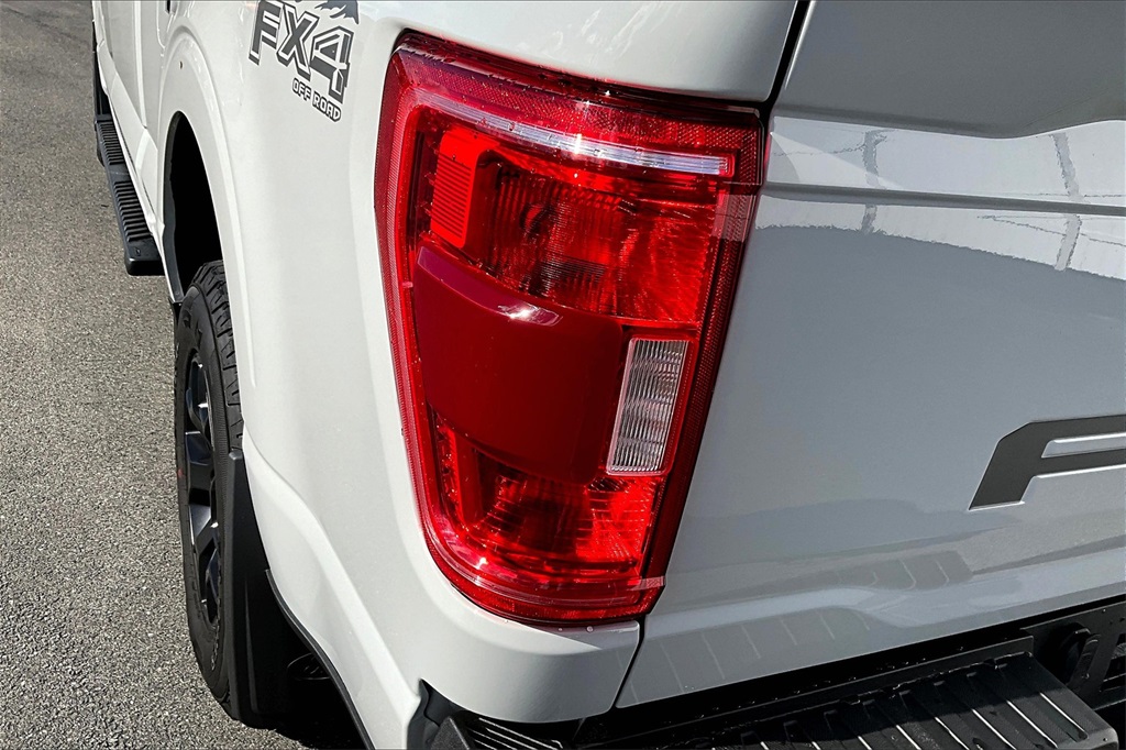 2023 Ford F-150 XL - Photo 31