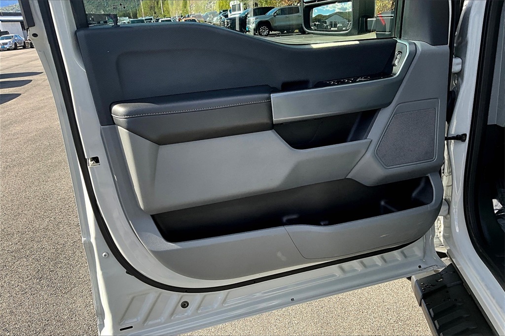 2023 Ford F-150 XL - Photo 8