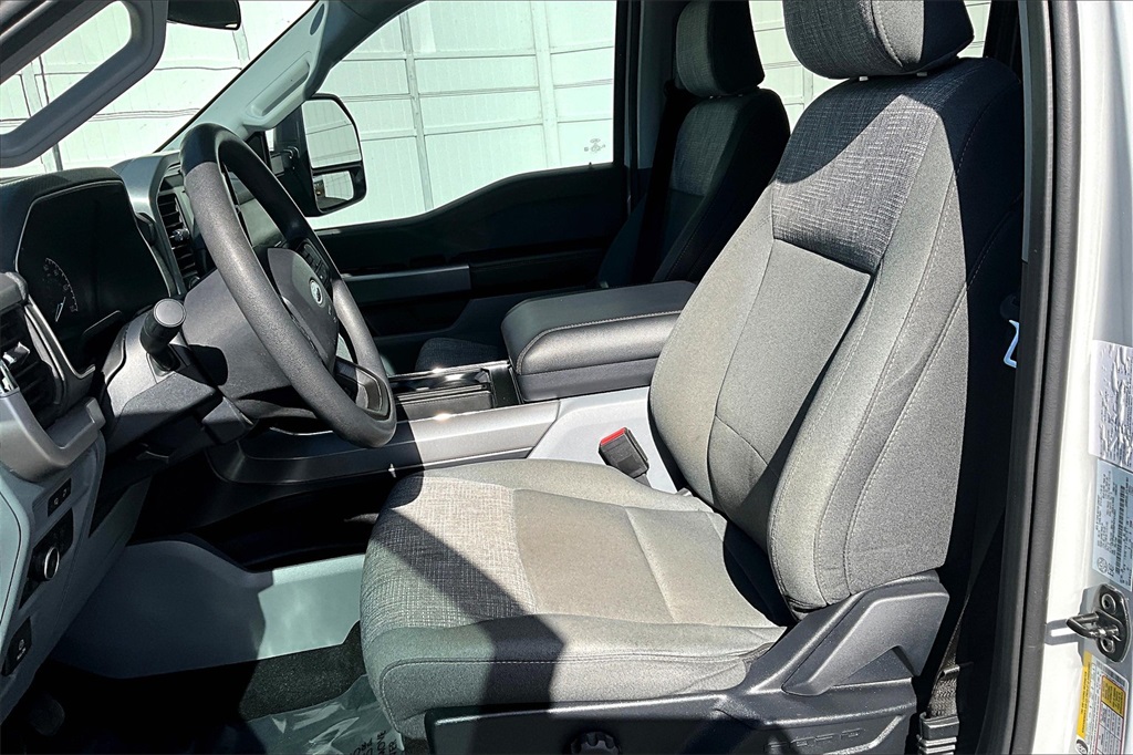2023 Ford F-150 XL - Photo 9