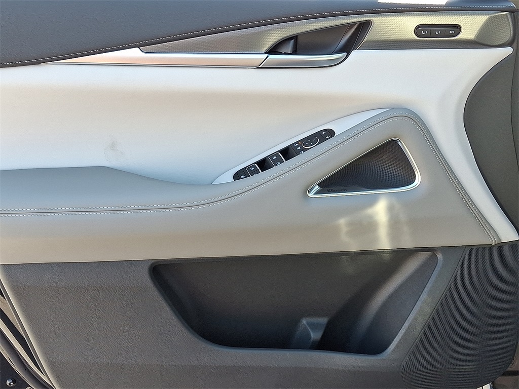 2026 INFINITI QX60 LUXE - Photo 9