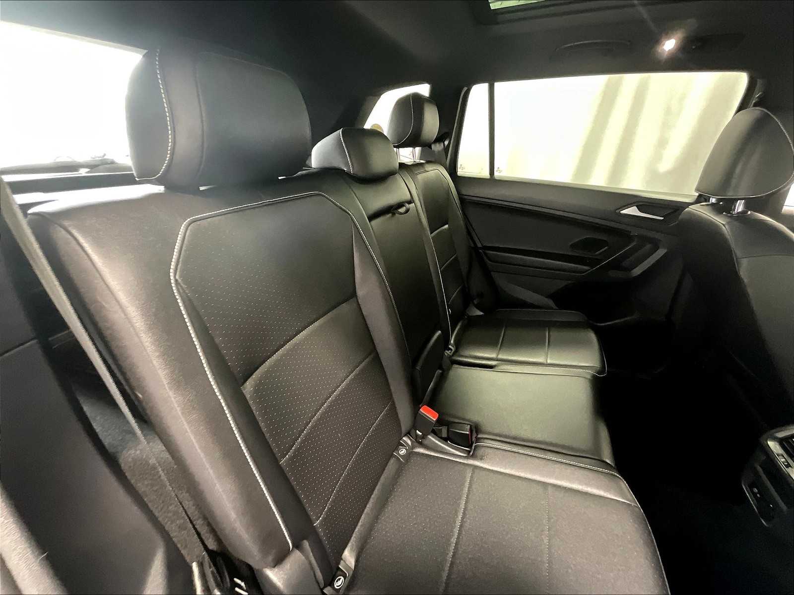 2021 Volkswagen Tiguan SE R-Line Black - Photo 16