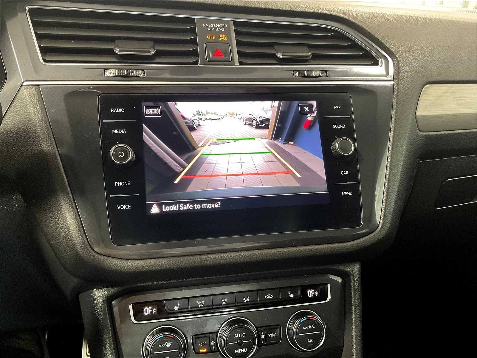2021 Volkswagen Tiguan SE R-Line Black - Photo 19