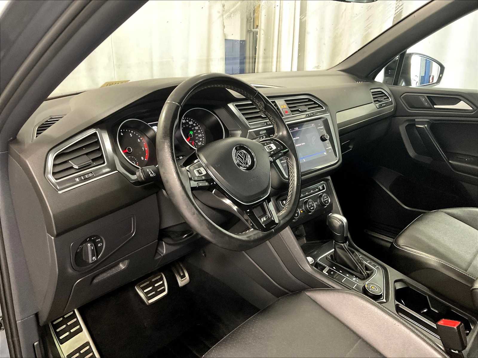 2021 Volkswagen Tiguan SE R-Line Black - Photo 8