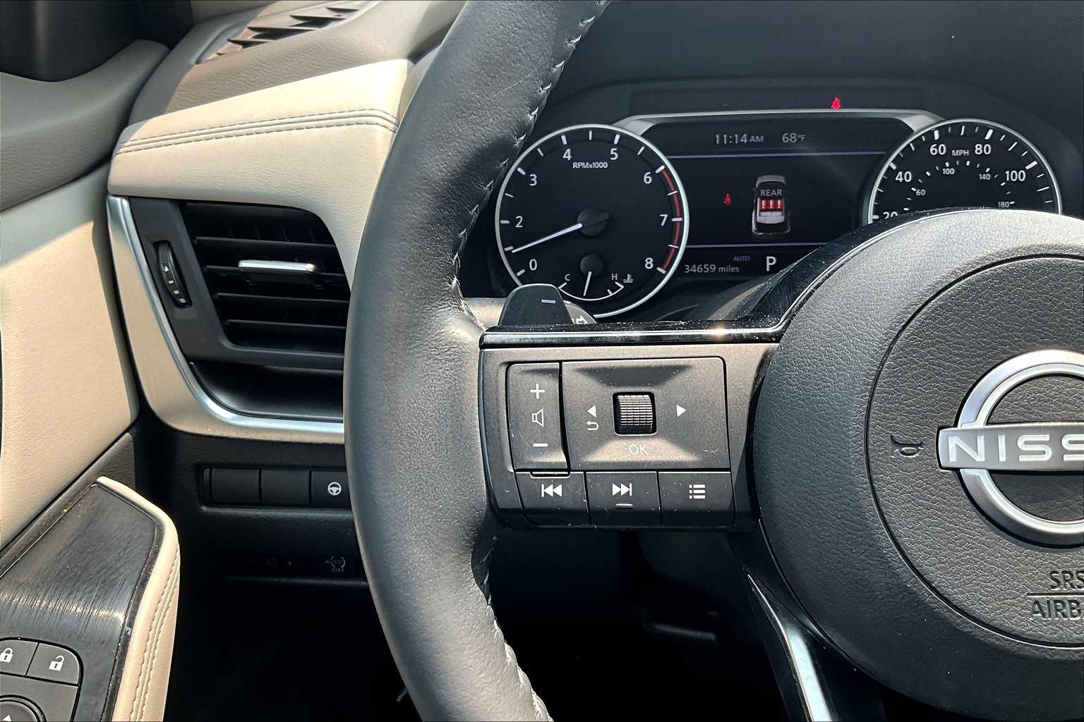 2023 Nissan Rogue SV - Photo 23