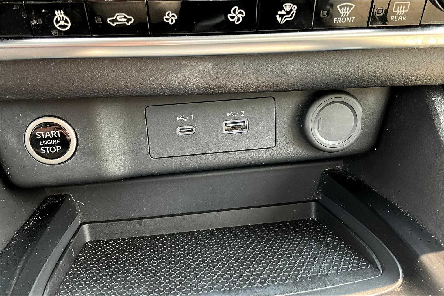 2023 Nissan Rogue SV - Photo 26
