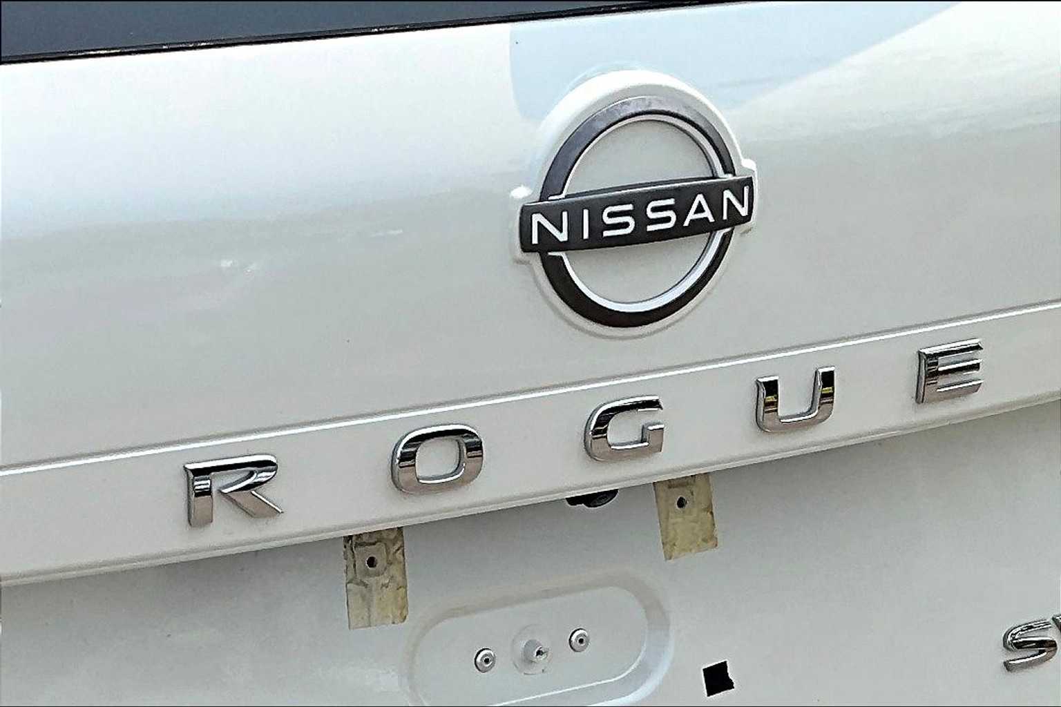 2023 Nissan Rogue SV - Photo 28