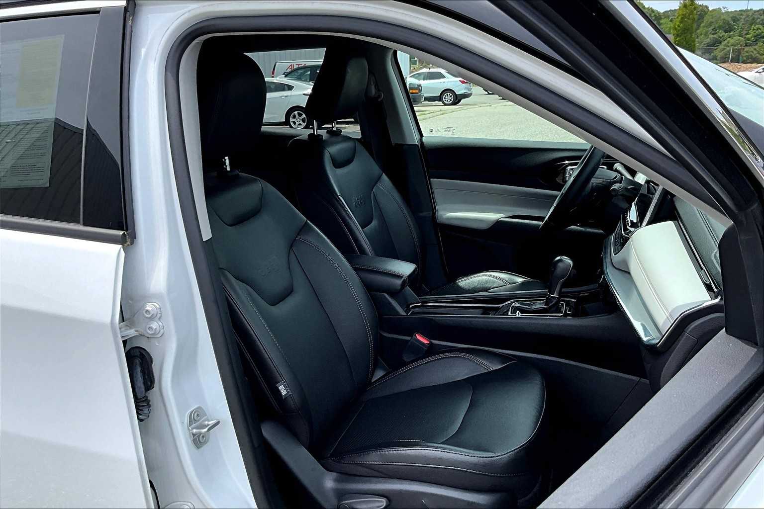 2022 Jeep Compass Limited - Photo 11