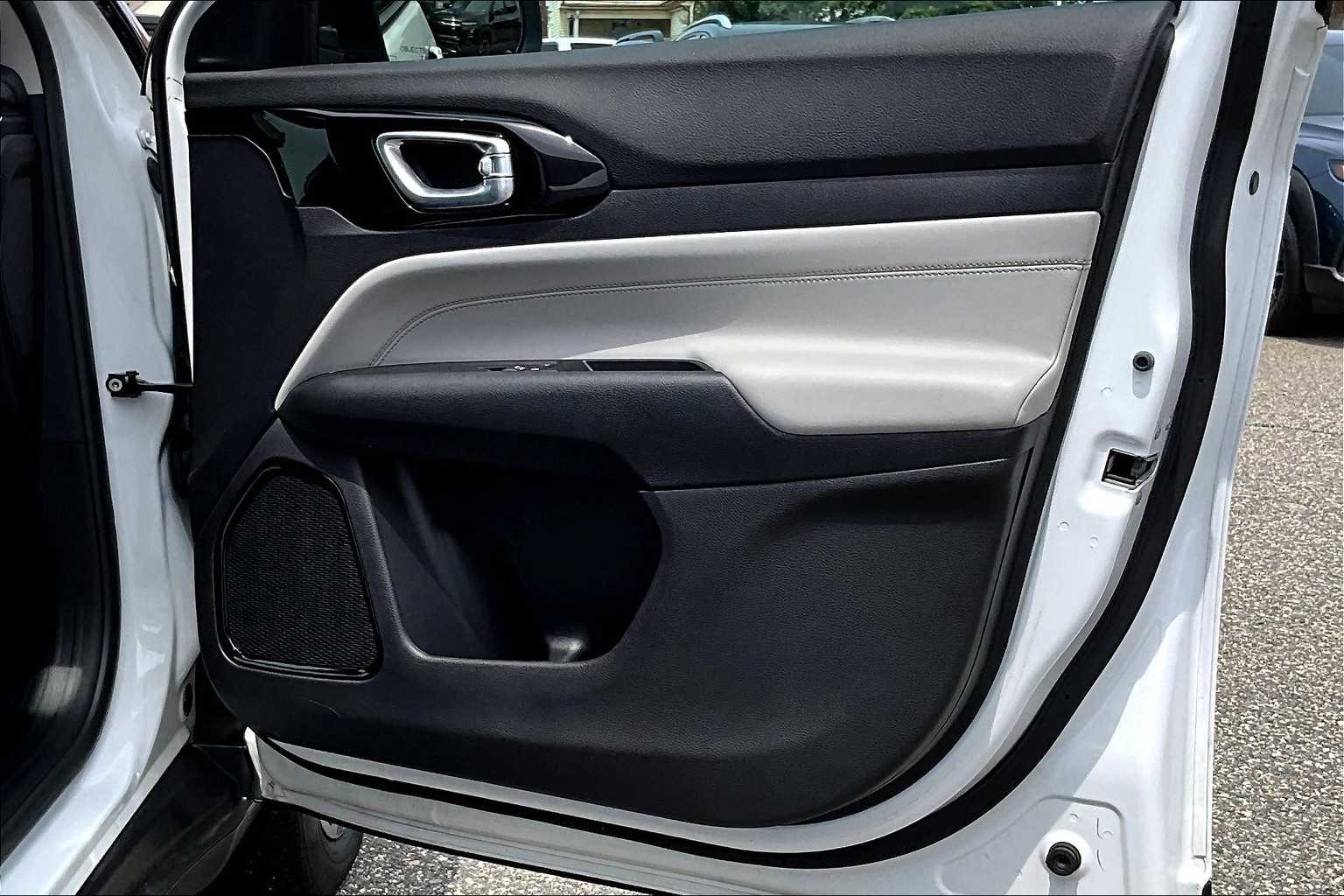 2022 Jeep Compass Limited - Photo 12