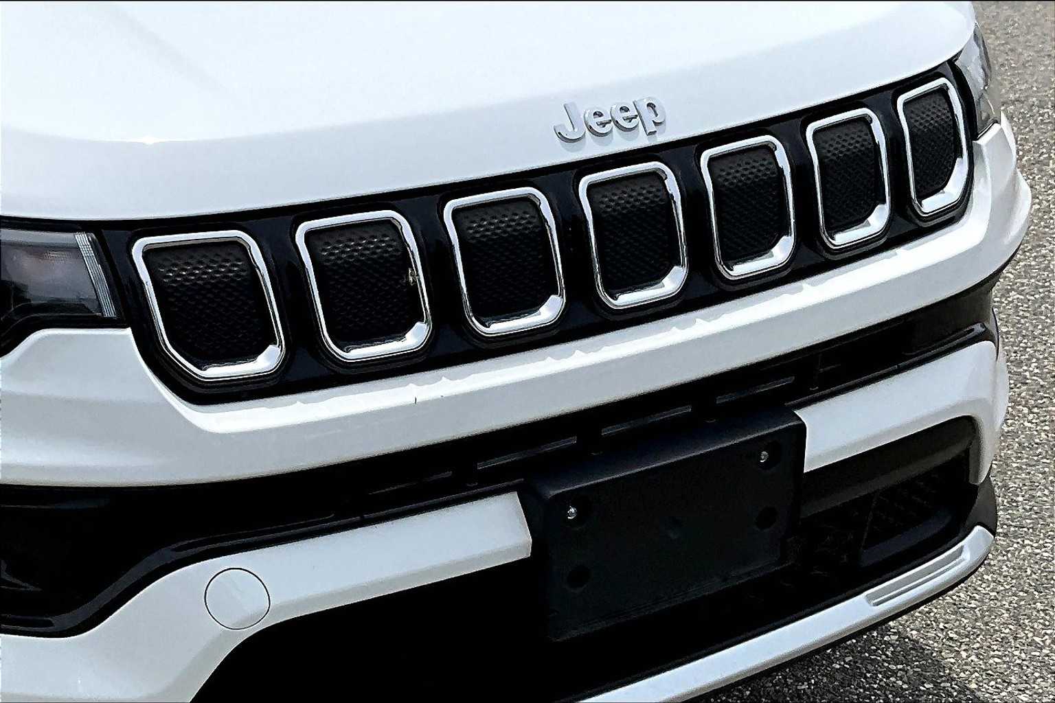 2022 Jeep Compass Limited - Photo 30