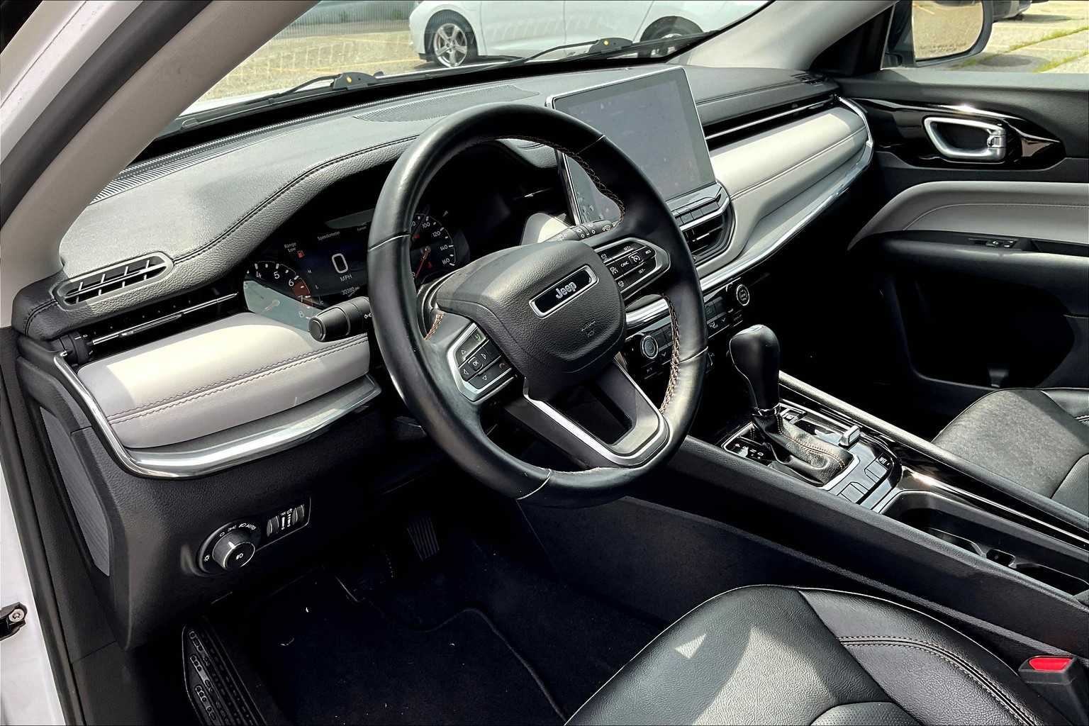 2022 Jeep Compass Limited - Photo 8