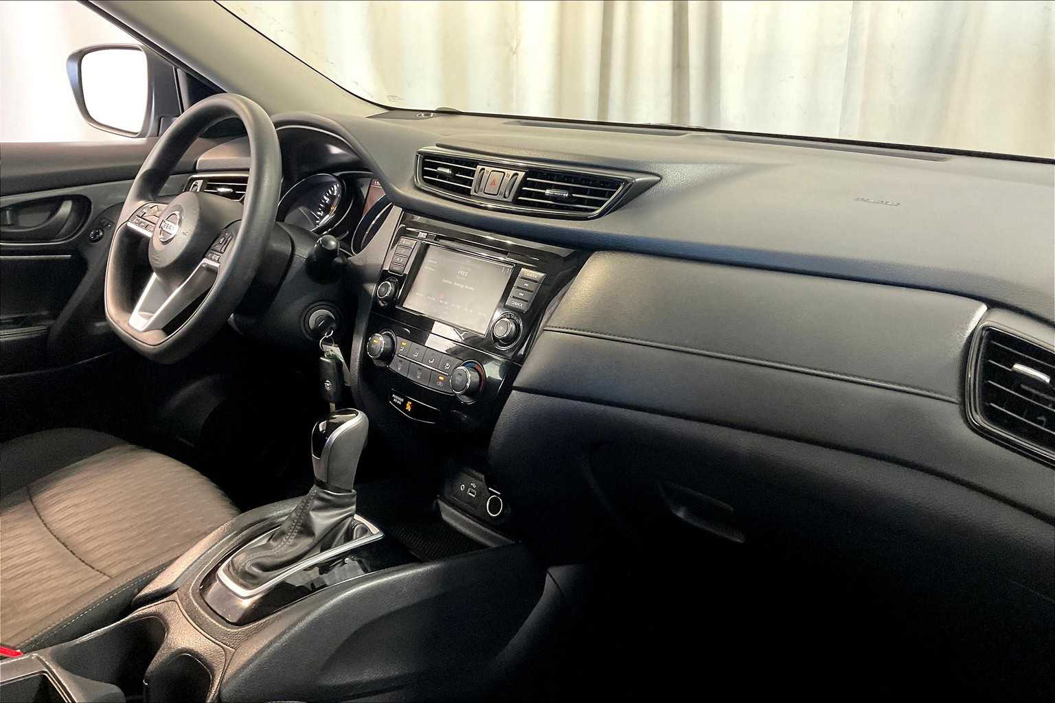2020 Nissan Rogue S - Photo 14