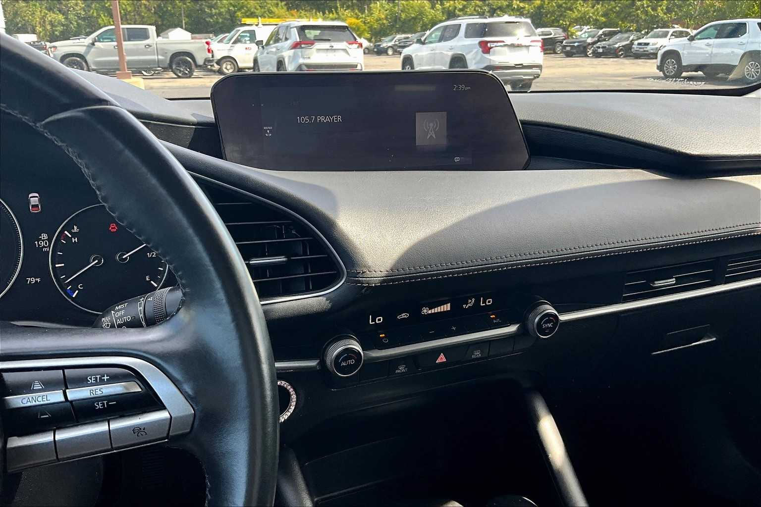 2021 Mazda MAZDA3 Select - Photo 17