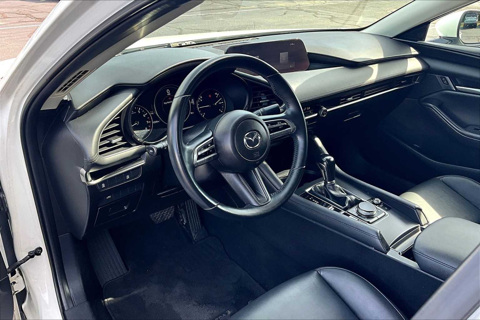 2021 Mazda MAZDA3 Select - Photo 8
