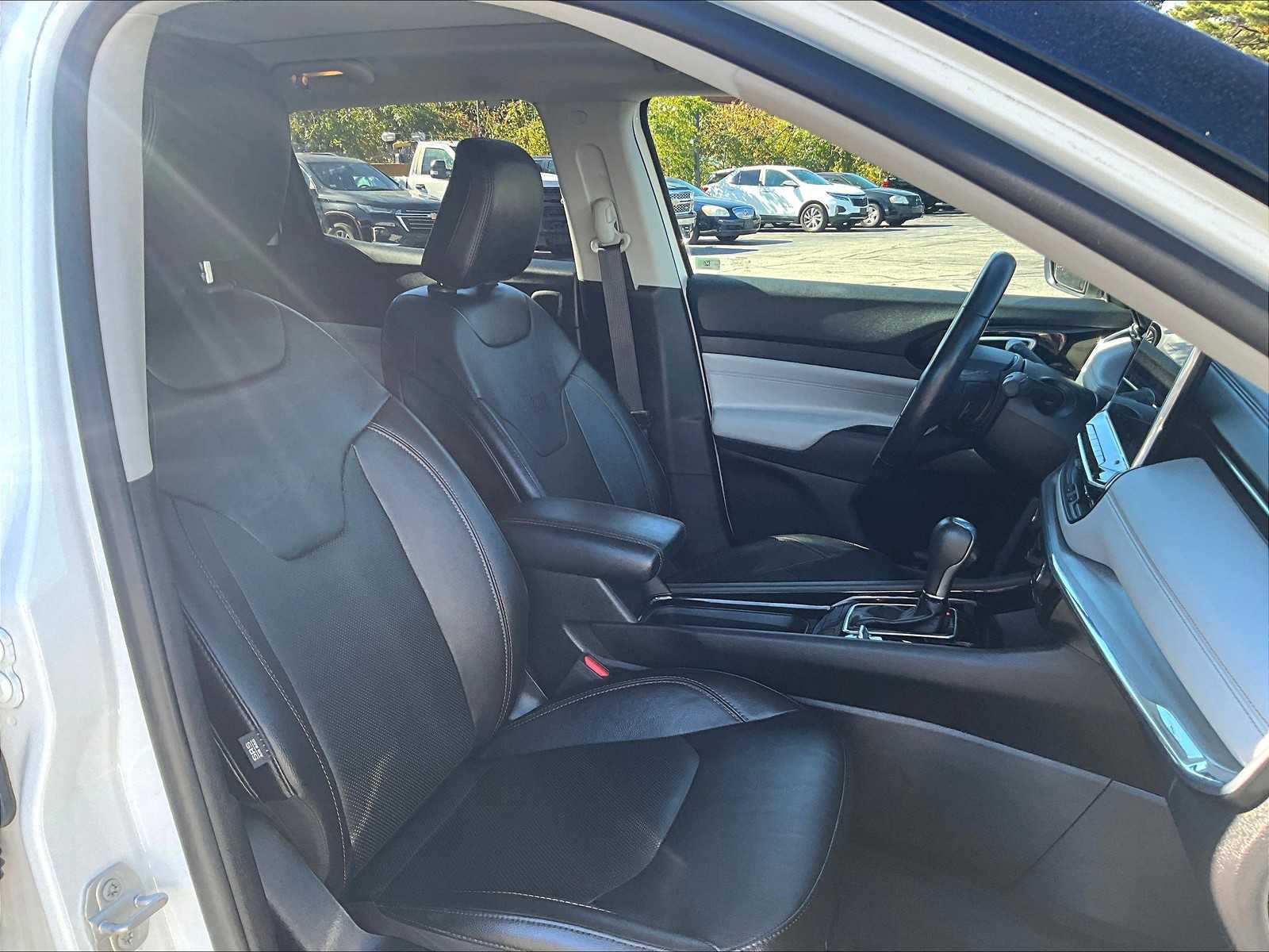 2022 Jeep Compass Limited - Photo 11