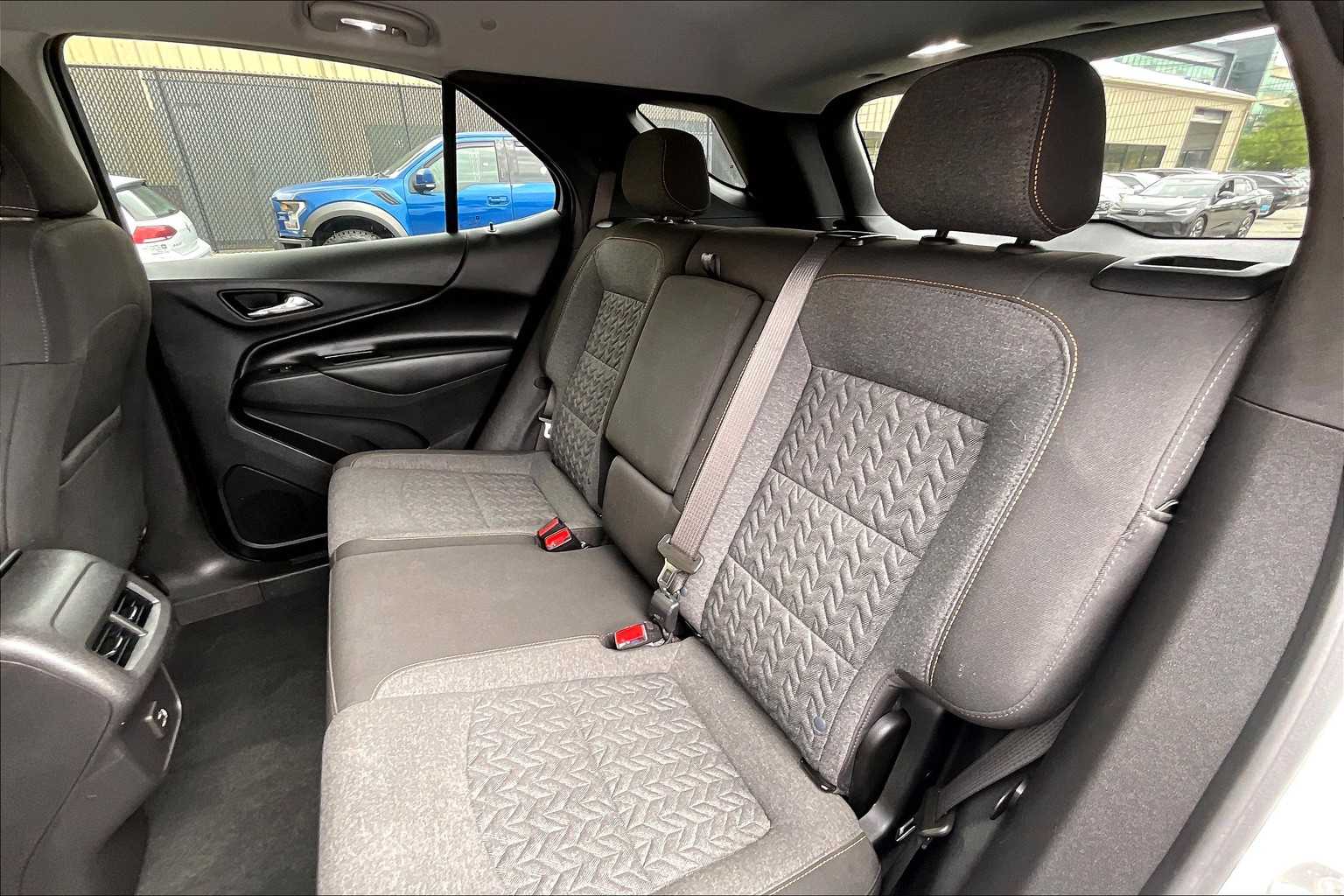 2022 Chevrolet Equinox LT - Photo 15