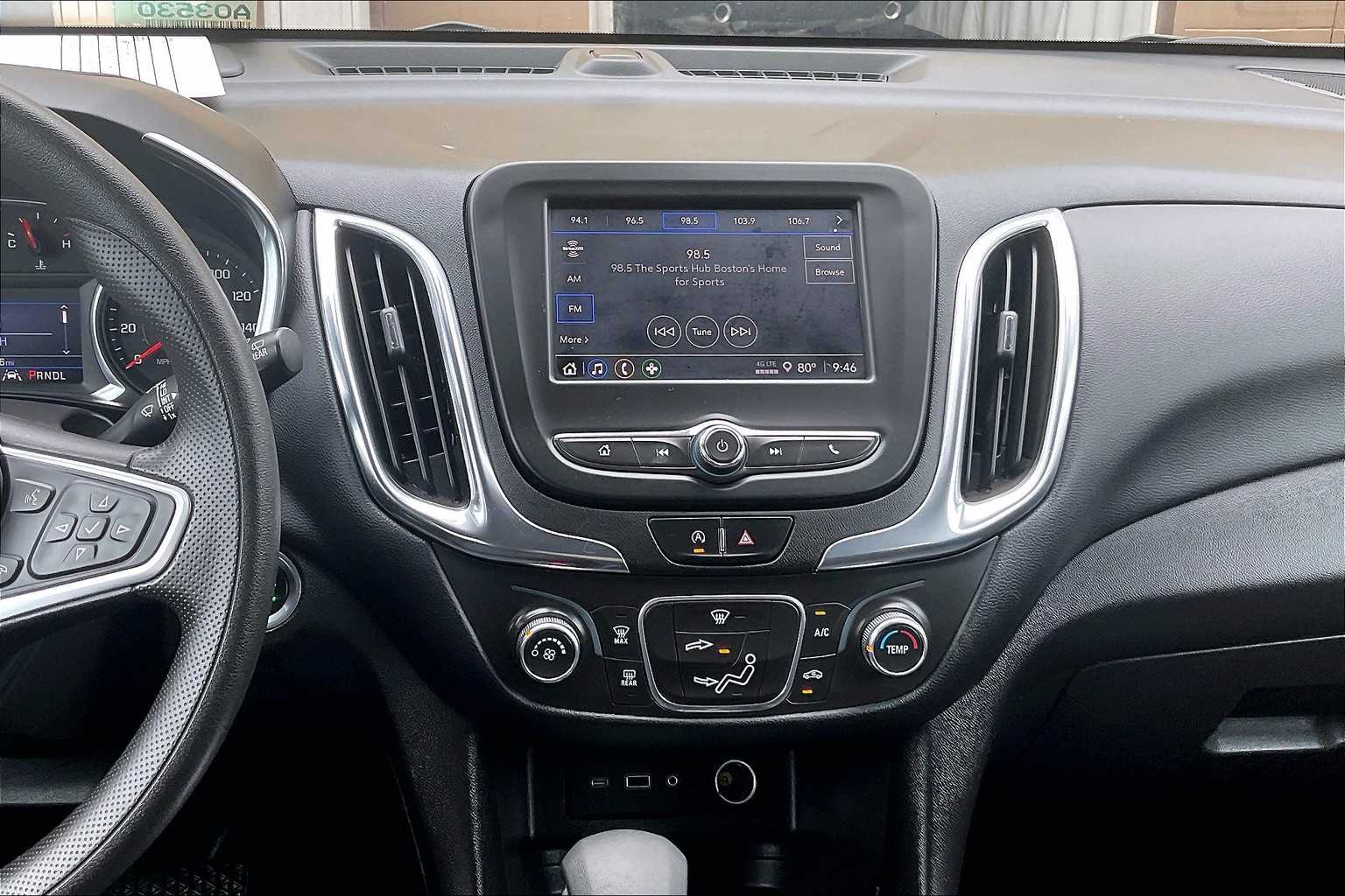 2022 Chevrolet Equinox LT - Photo 18