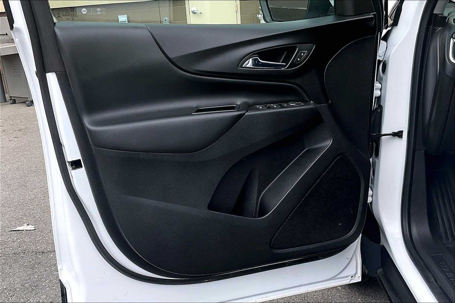 2022 Chevrolet Equinox LT - Photo 9