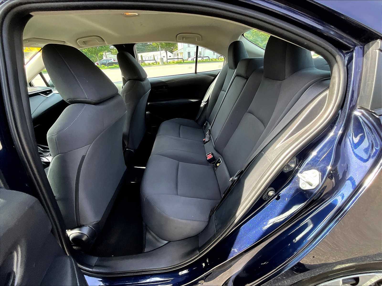 2022 Toyota Corolla LE - Photo 15