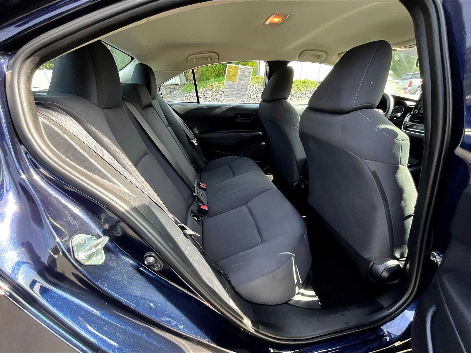 2022 Toyota Corolla LE - Photo 16