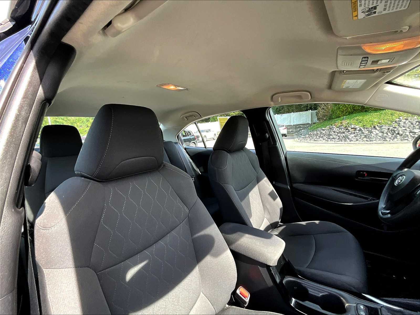 2022 Toyota Corolla LE - Photo 22