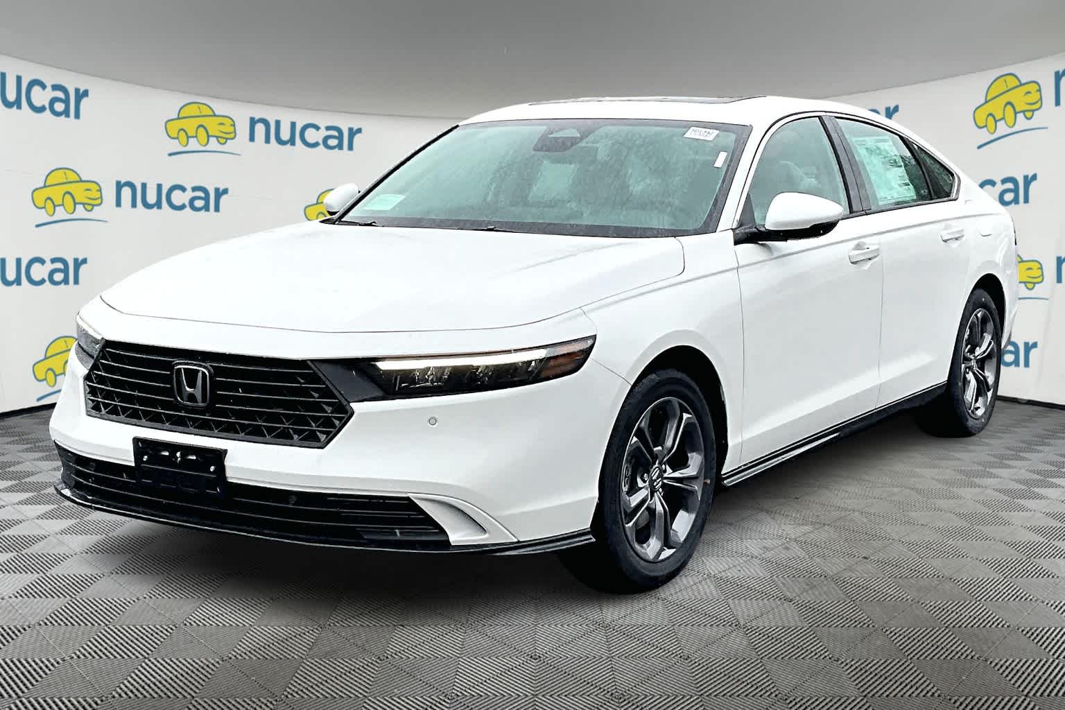 2025 Honda Accord Hybrid EX-L - Photo 4