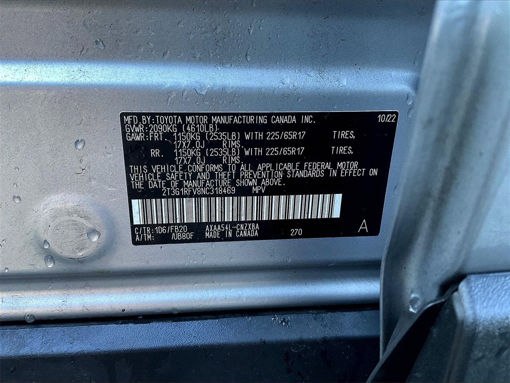 2022 Toyota RAV4 LE - Photo 31
