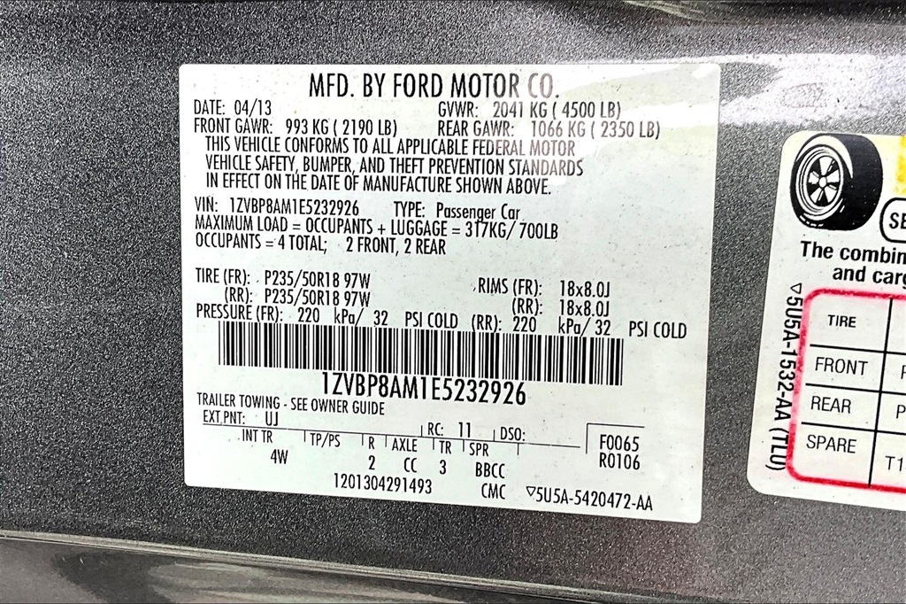 2014 Ford Mustang V6 Premium - Photo 29